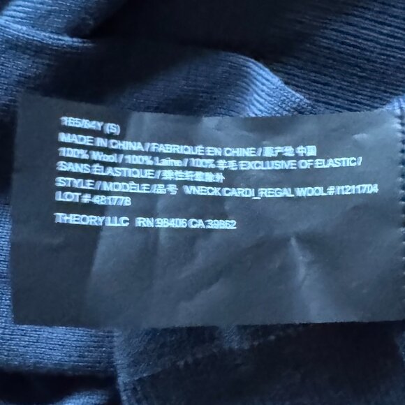 Theory "regal wool" cardigan, Size Small - Picture 4 of 6